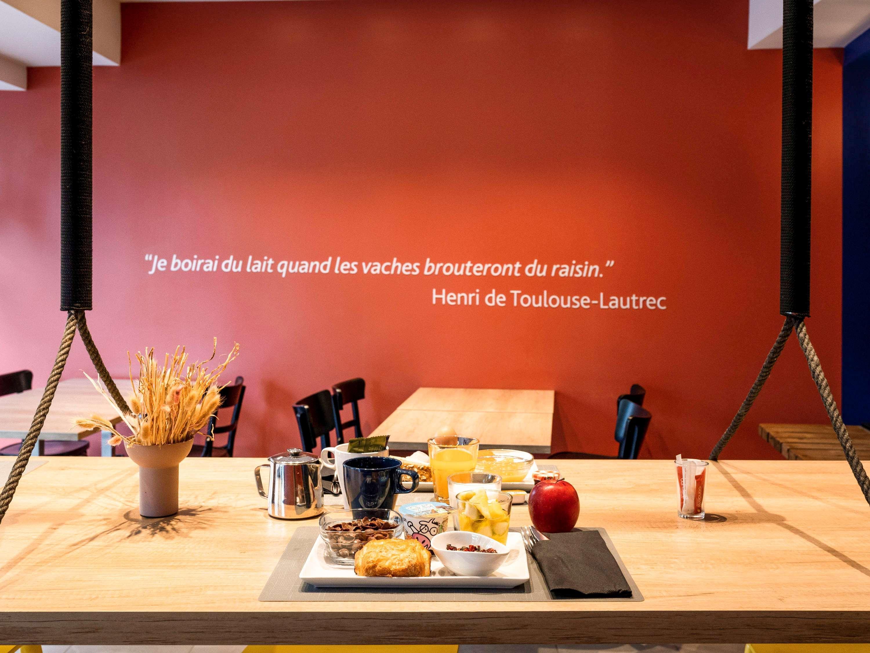Ibis Styles Albi Centre Le Theatro Hotel Екстериор снимка