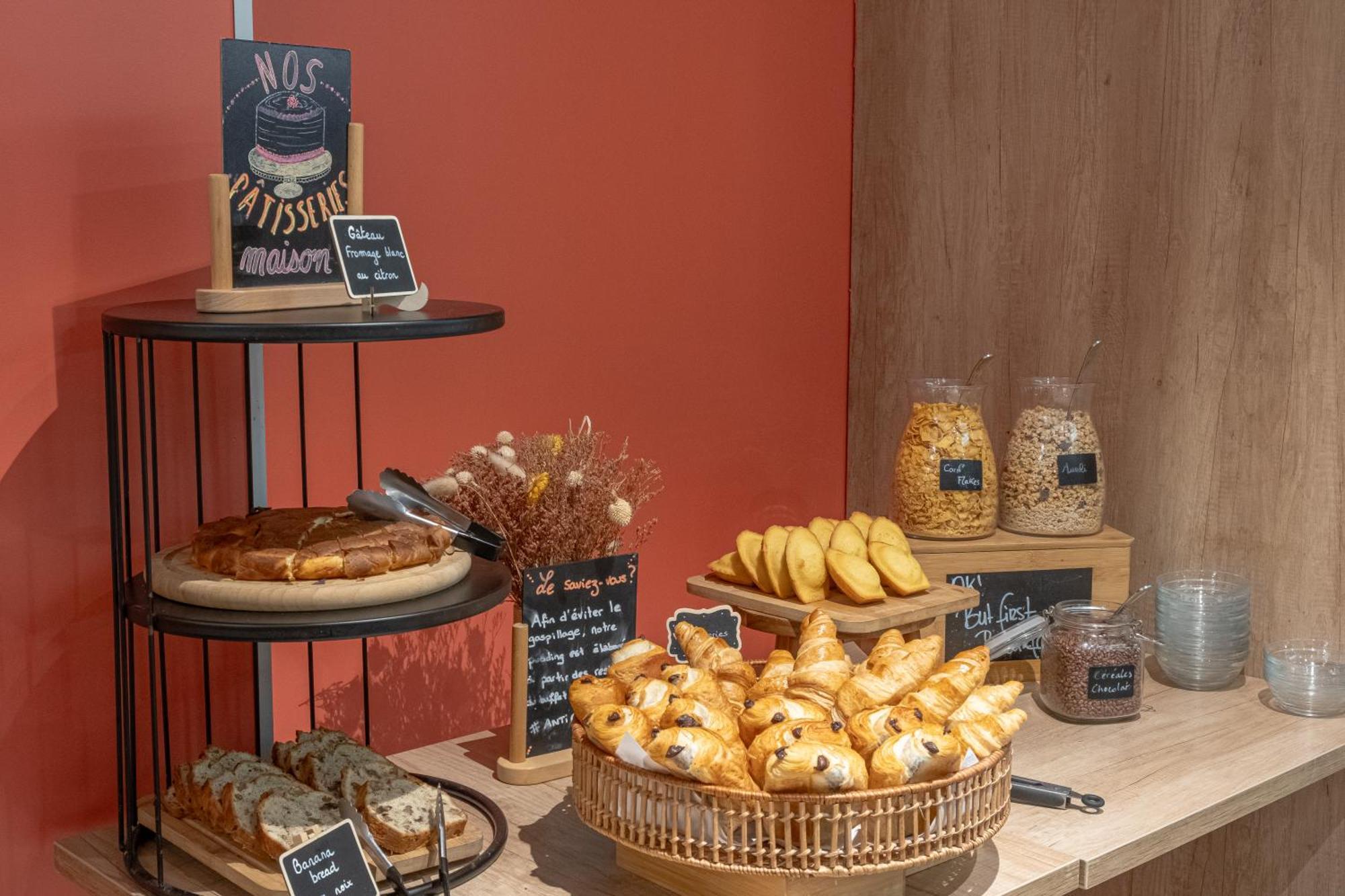 Ibis Styles Albi Centre Le Theatro Hotel Екстериор снимка